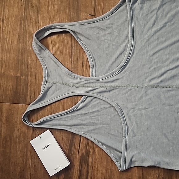 NWT Women's Small Nike "Yoga" Dri-Fit Tank Top in a Light Heather Grey - Picture 7 of 10